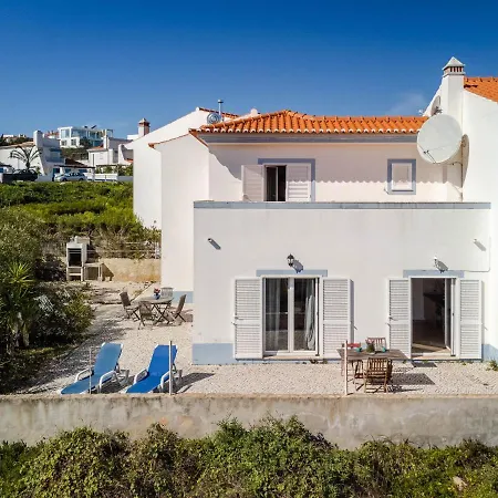 Close To - Casa Alana